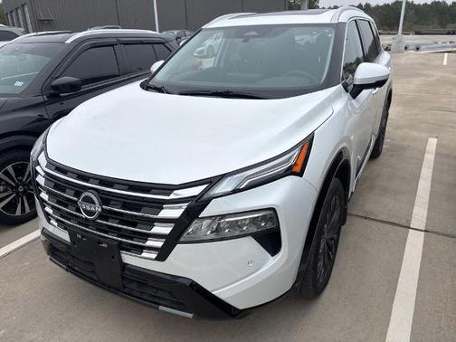 2025 Nissan Rogue Platinum