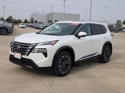 2025 Nissan Rogue Platinum