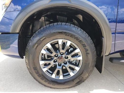 2024 Nissan Titan PRO-4X