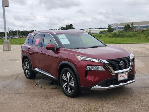 Scarlet Ember 2023 Nissan Rogue Platinum