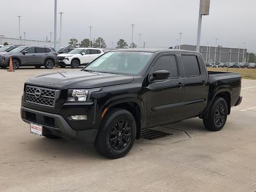 2022 Nissan Frontier SV