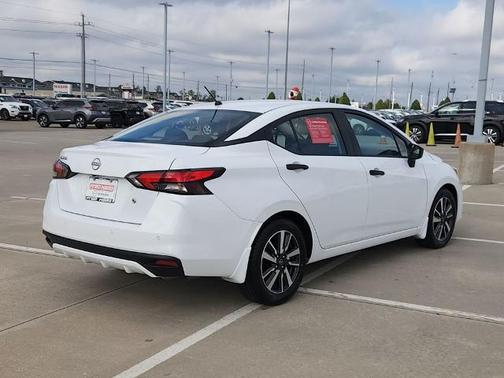 2024 Nissan Versa 1.6 S