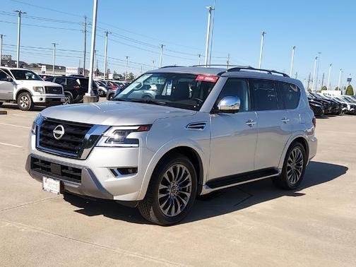 2024 Nissan Armada Platinum