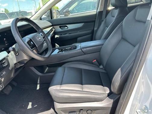 Pearl 2025 Nissan Murano SL