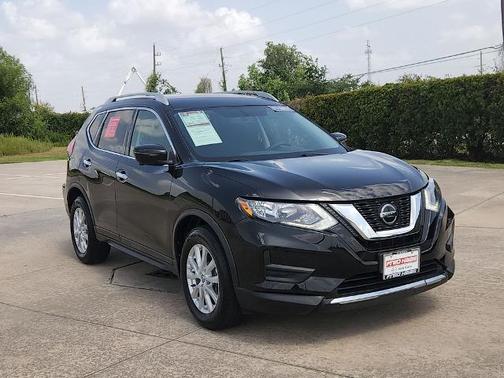 Magnetic Black 2018 Nissan Rogue SV