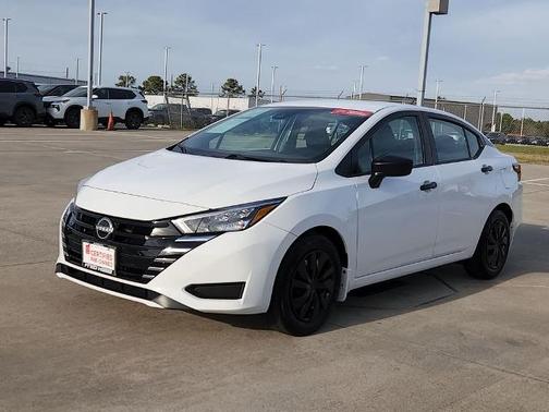 2025 Nissan Versa 1.6 S