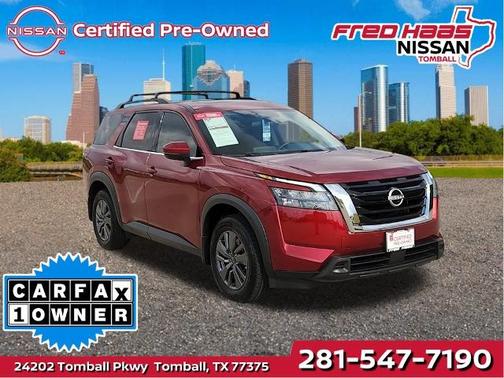 2024 Nissan Pathfinder SV