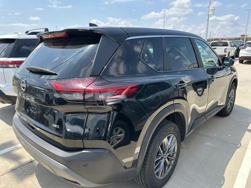 2023 Nissan Rogue S
