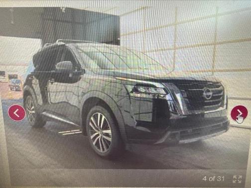 Super Black 2025 Nissan Pathfinder Platinum