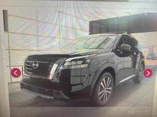 Super Black 2025 Nissan Pathfinder Platinum