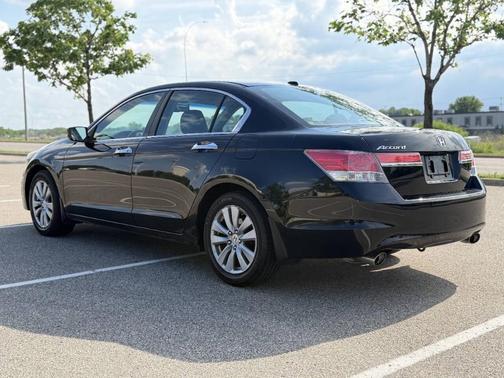 Black 2011 Honda Accord EX-L