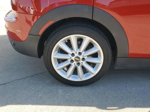 2017 MINI Clubman Cooper