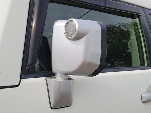 2013 Toyota FJ Cruiser Base