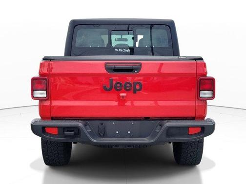 Firecracker Red Clearcoat 2024 Jeep Gladiator Sport