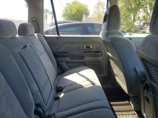 2004 Honda Pilot EX