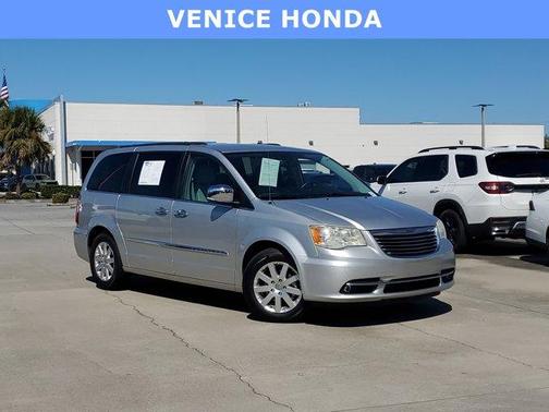 2011 Chrysler Town & Country Touring-L