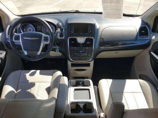 2011 Chrysler Town & Country Touring-L