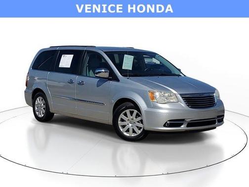 2011 Chrysler Town & Country Touring-L