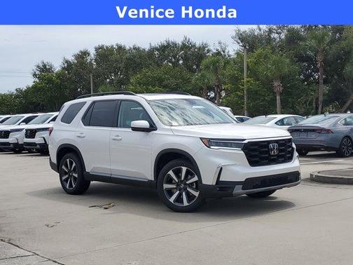 2025 Honda Pilot Touring