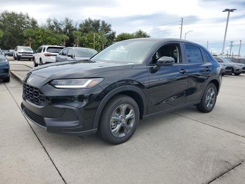 2026 Honda HR-V LX
