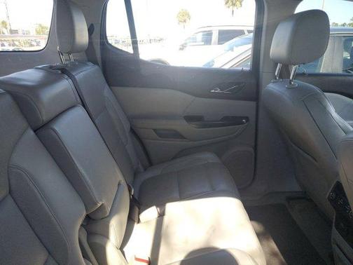 2017 GMC Acadia SLT-2