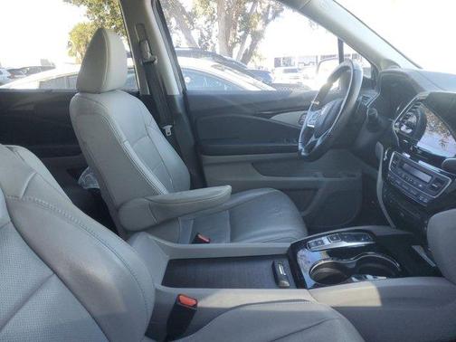 2020 Honda Pilot Elite