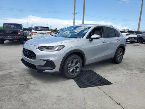 2026 Honda HR-V LX