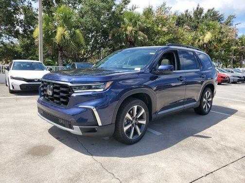 2025 Honda Pilot Touring