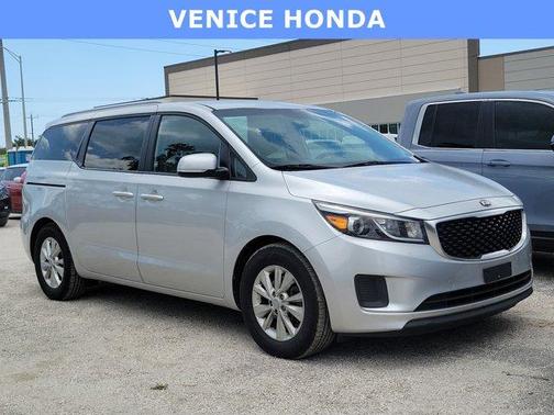 2016 Kia Sedona LX