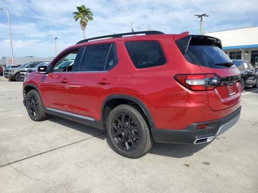 2025 Honda Pilot Touring+