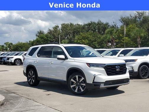 2025 Honda Pilot Touring