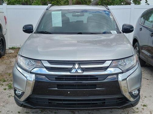 2018 Mitsubishi Outlander LE