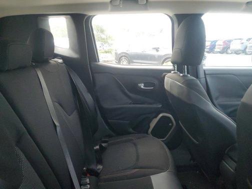 2016 Jeep Renegade 75th Anniversary