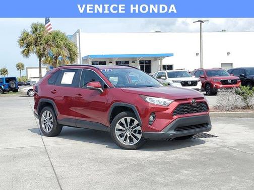 2019 Toyota RAV4 XLE Premium
