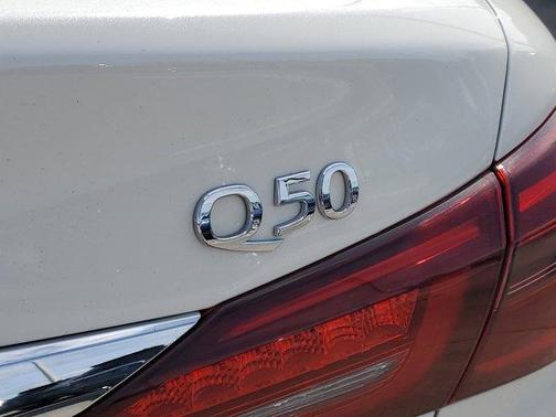 2022 INFINITI Q50 SENSORY