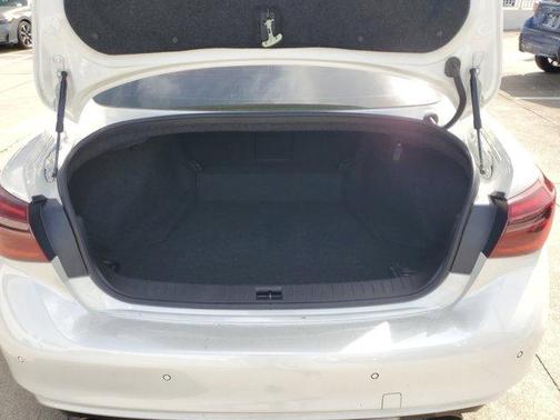 2022 INFINITI Q50 SENSORY