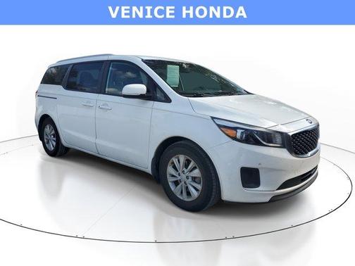 2018 Kia Sedona LX