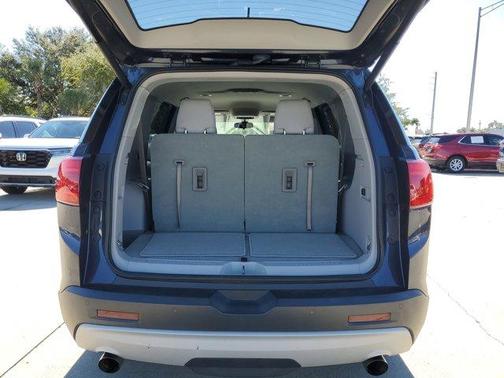 2018 GMC Acadia SLE-2