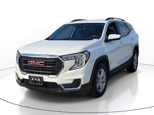 White 2022 GMC Terrain SLE