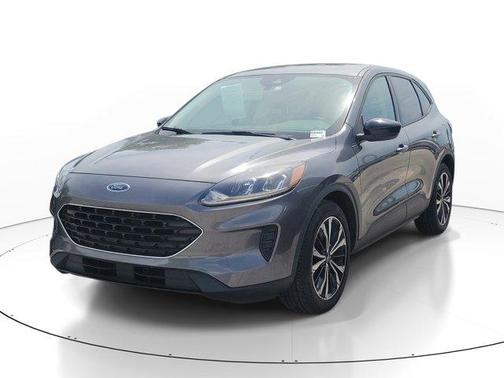 Carbonized Gray Metallic 2022 Ford Escape SE