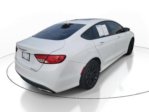 2015 Chrysler 200 C