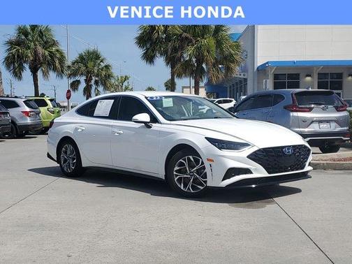 2023 Hyundai SONATA SEL
