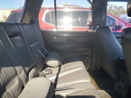 1999 Nissan Pathfinder LE