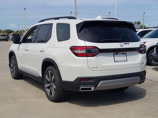 2025 Honda Pilot Elite