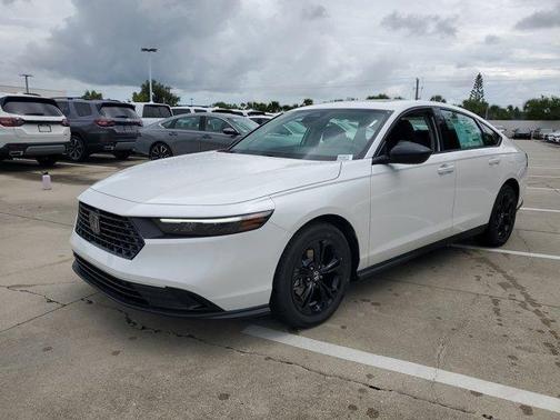 2025 Honda Accord SE