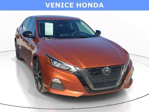 Sunset Drift Chromaflair 2020 Nissan Altima 2.5 SR