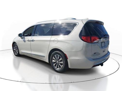2019 Chrysler Pacifica Touring-L Plus