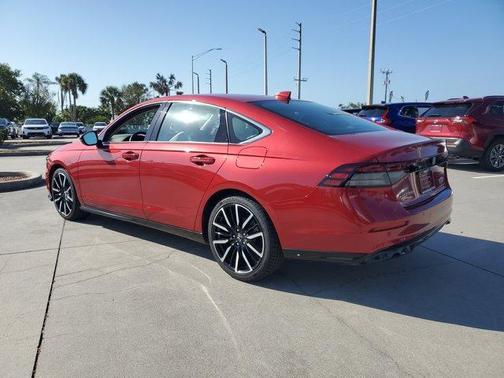 2023 Honda Accord Hybrid Touring