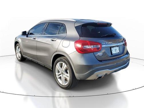 2018 Mercedes-Benz GLA 250 Base 4MATIC