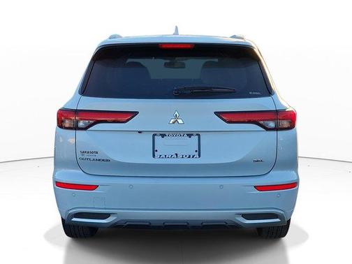 2024 Mitsubishi Outlander 